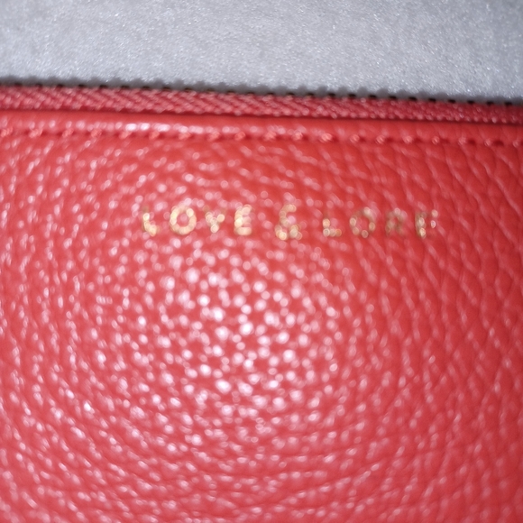 Love & Lore 2 PC Valentine Special - Picture 5 of 10